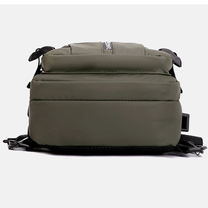 Multifunktionell axelväska för herr – Crossbody & bröstväska